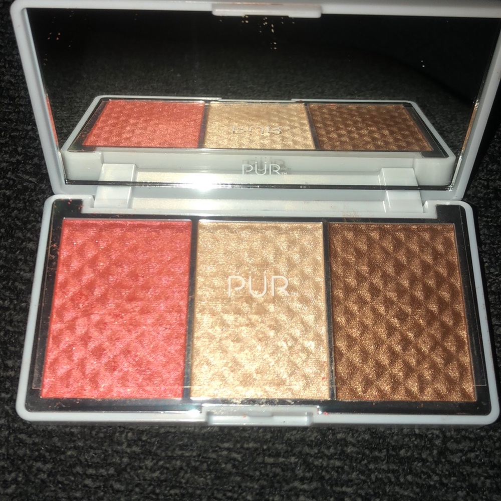 Bronze pallet